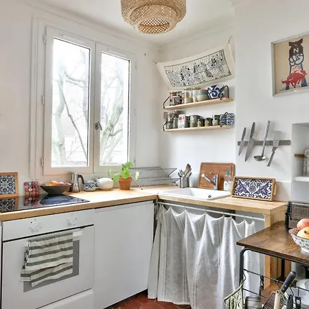 Cozy For 2 People - 20 Apartment *